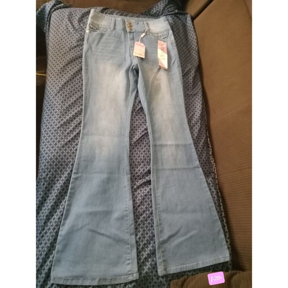 NEW CUTIE PIE JEANS SKINNY, FLARED, STRETCH, DENIM, 33" WAIST, BLUE,  SIZE 13 - Picture 1 of 6